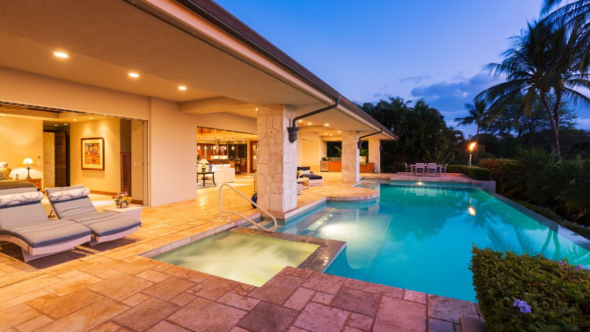 Thanksgiving Poolside Ideas