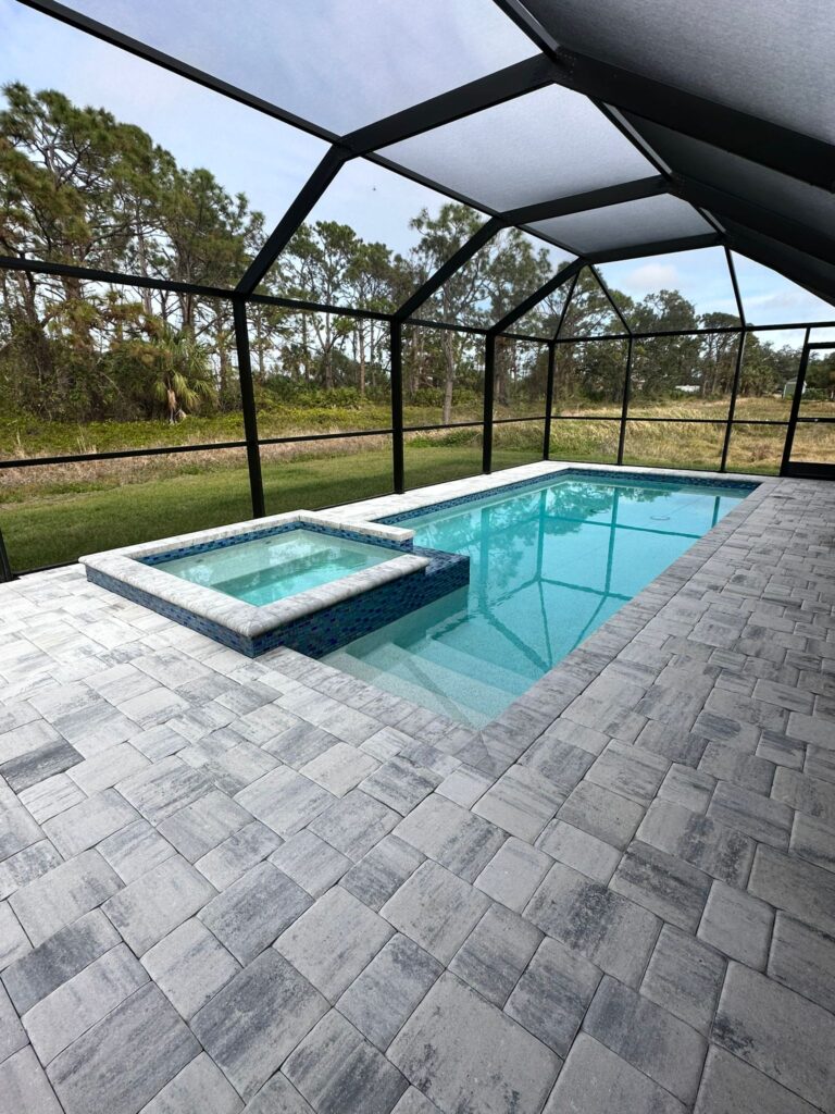 Corner Spillover Spa