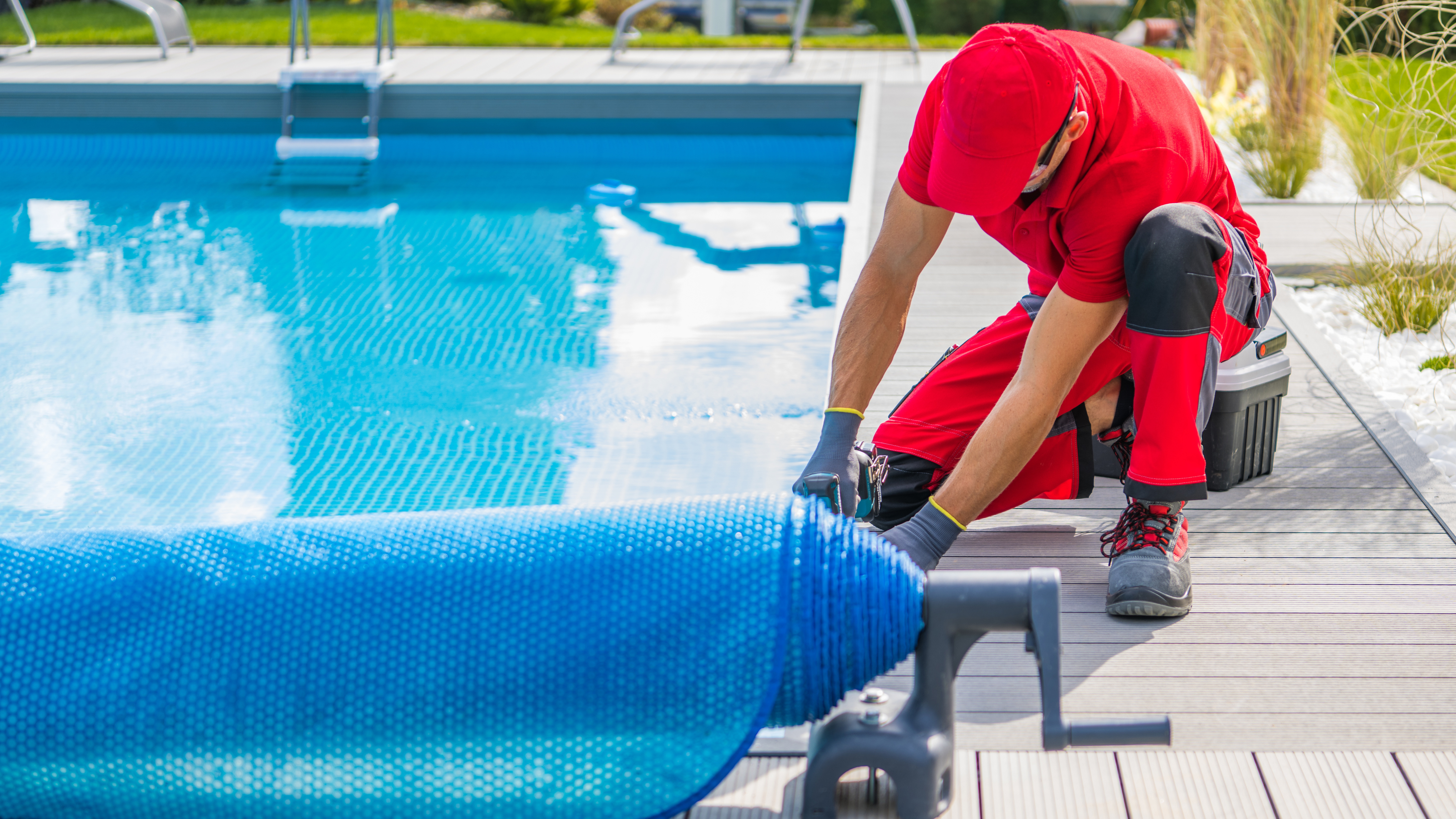 Prevent Pool Water Evaporation 