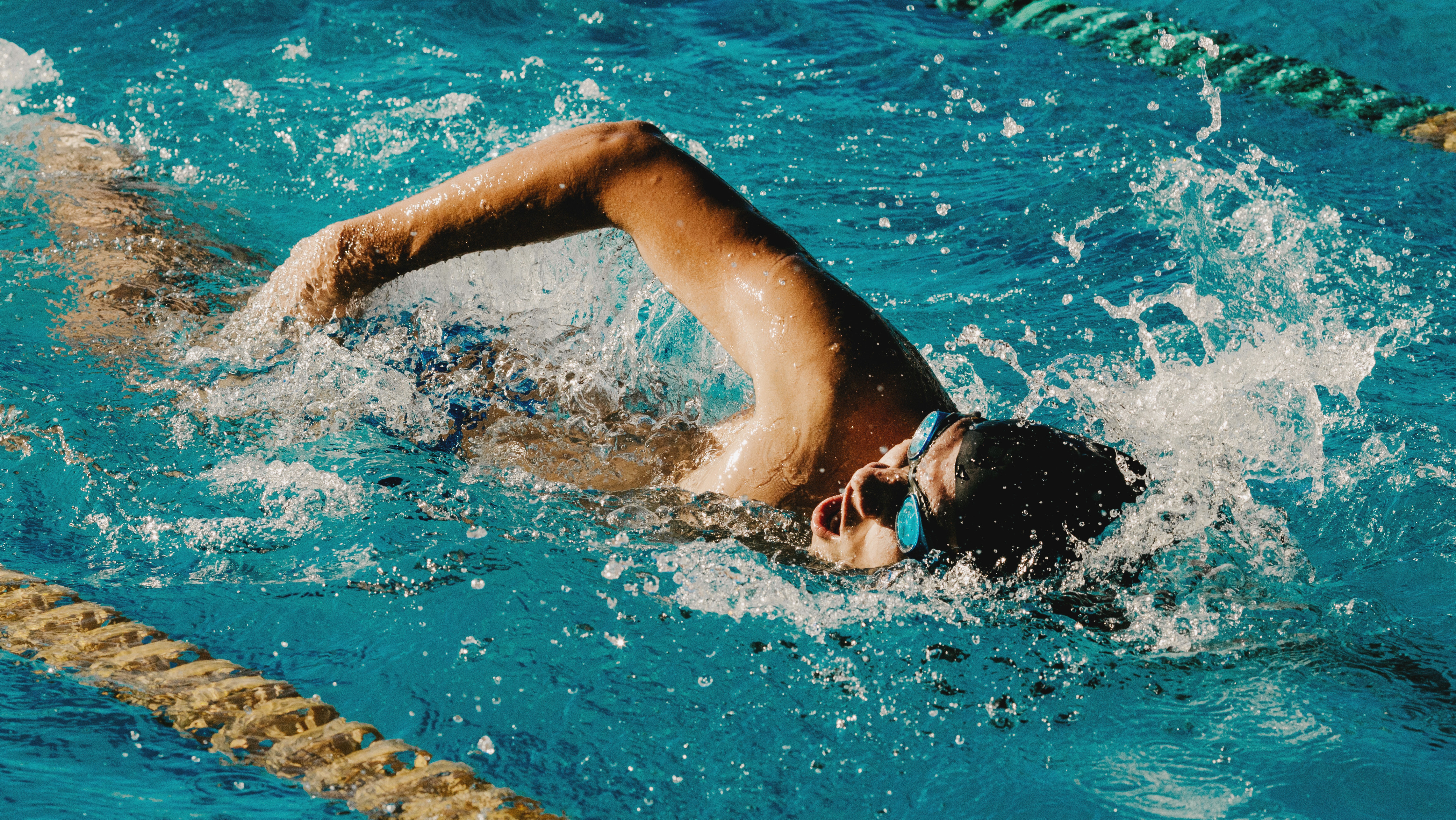 Glass-Tile Pools