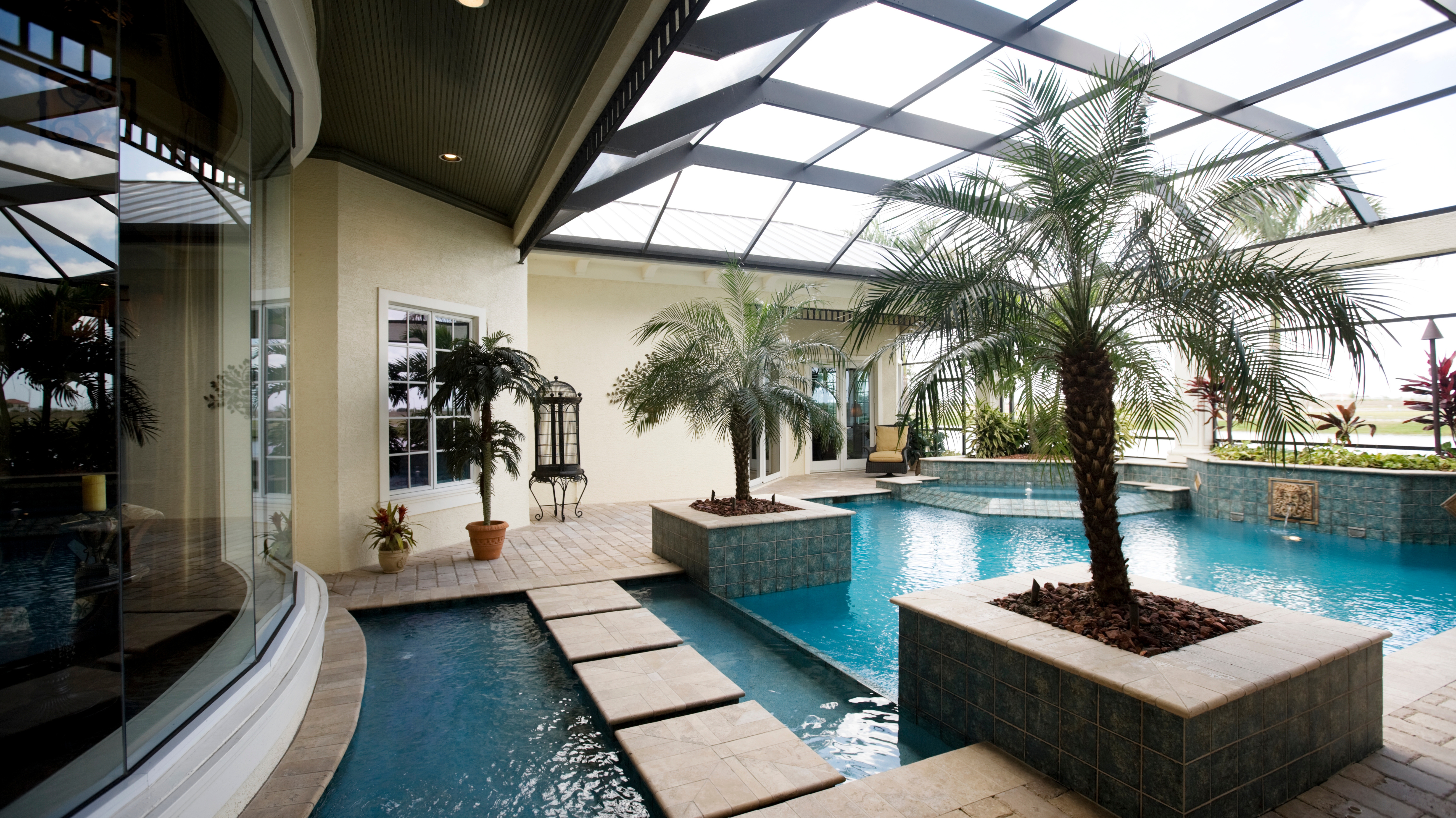 Prevent Pool Water Evaporation 