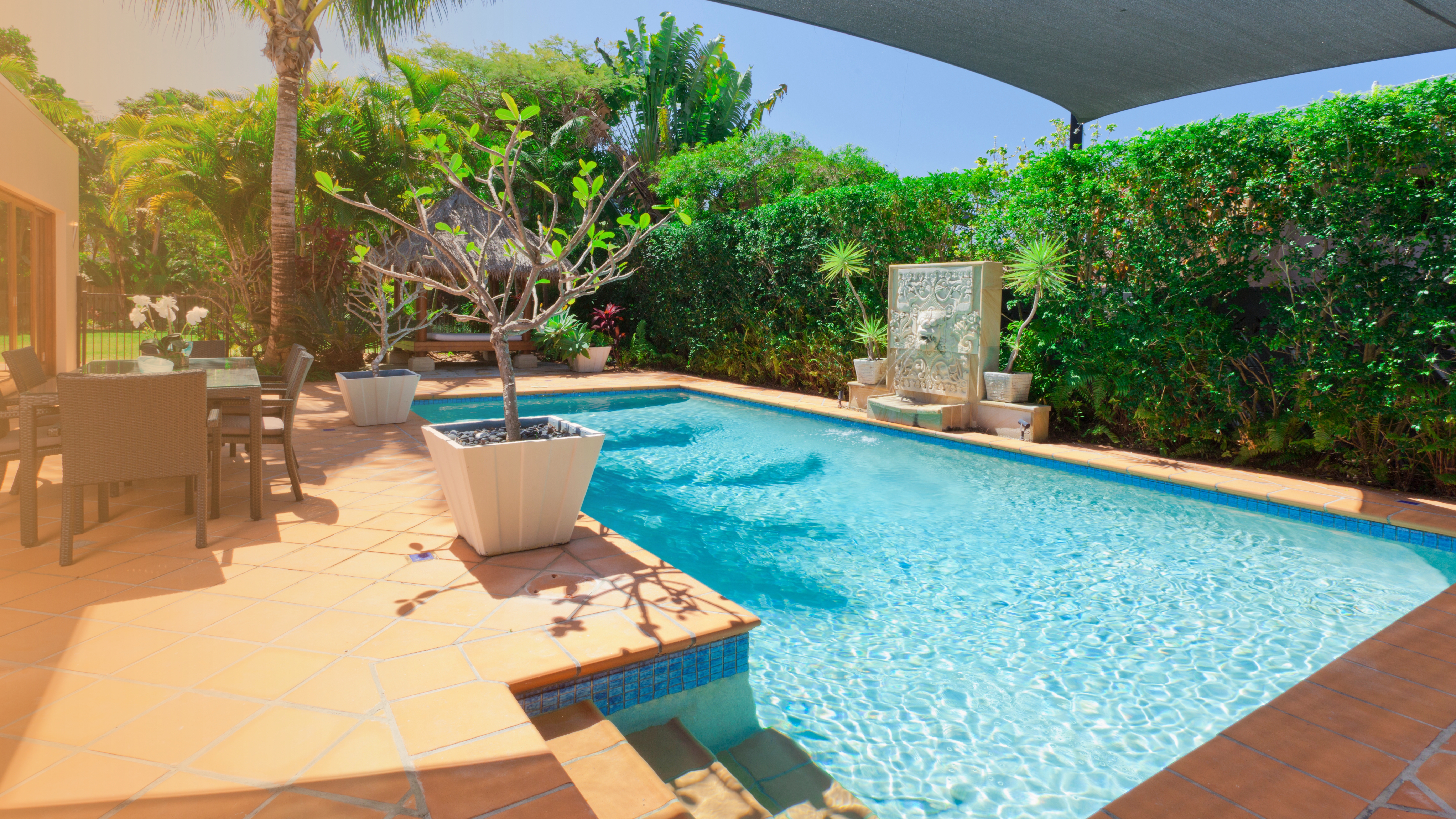 Luxury Pool Experience with Jandy